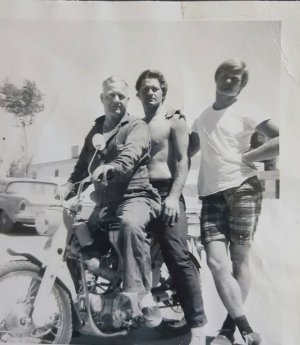 DAVE & JIM HONECKER 1966.jpg