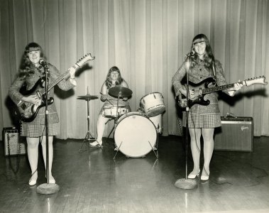 shaggs.jpg